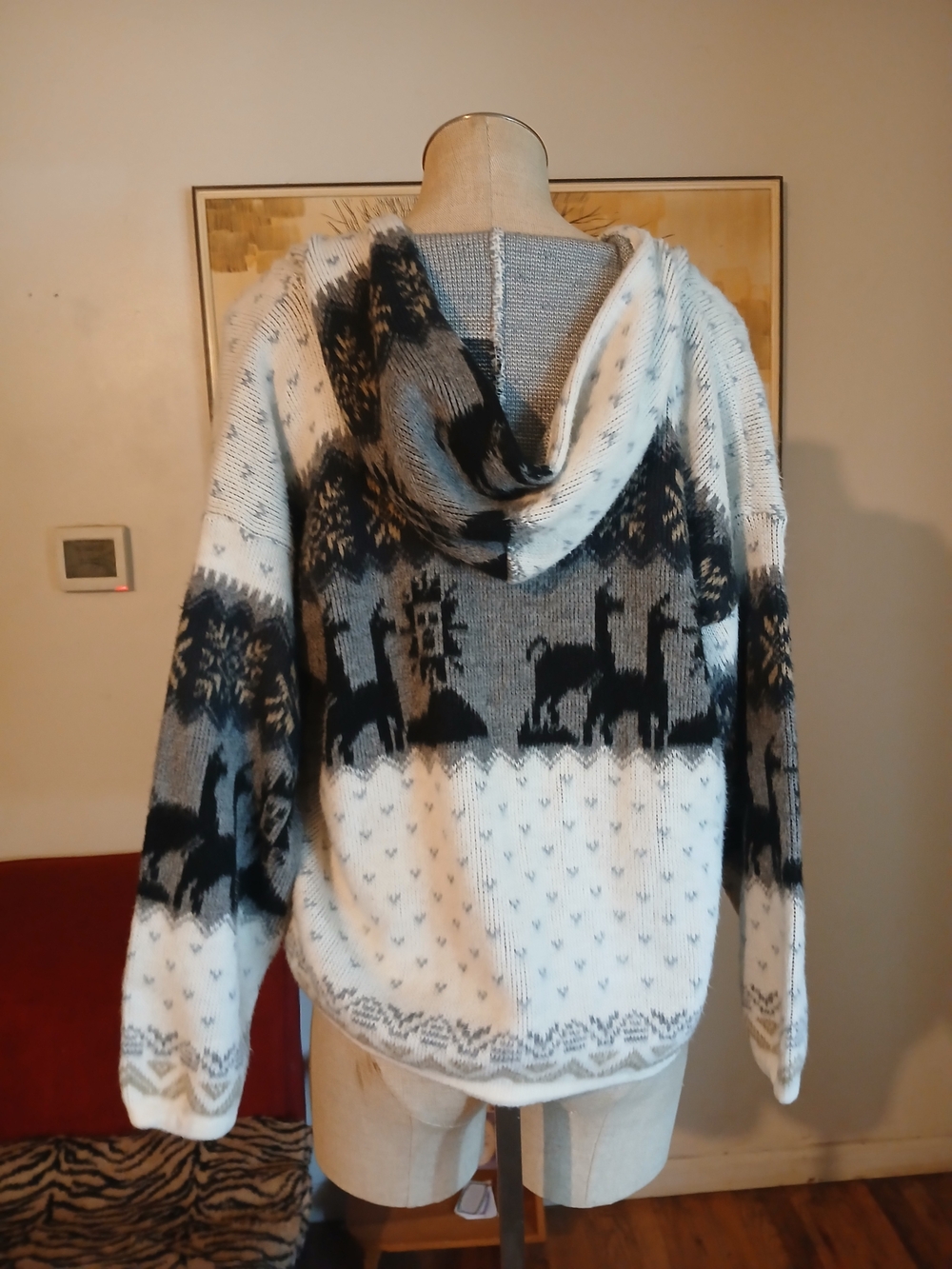 Hooded Llama Pattern Zipup Jacket - Gray & White